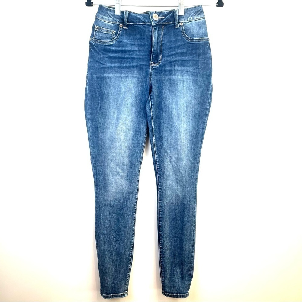 2/$30 Maurice’s High Rise Women's Blue Jeans sz Small